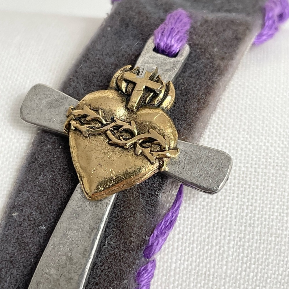 Vintage ribbon bracelet